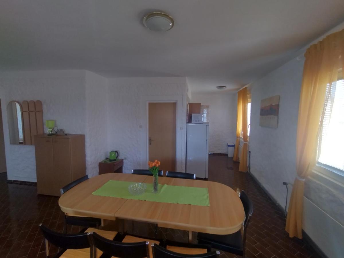 Aparthotel Vila Kula à Nin Extérieur photo